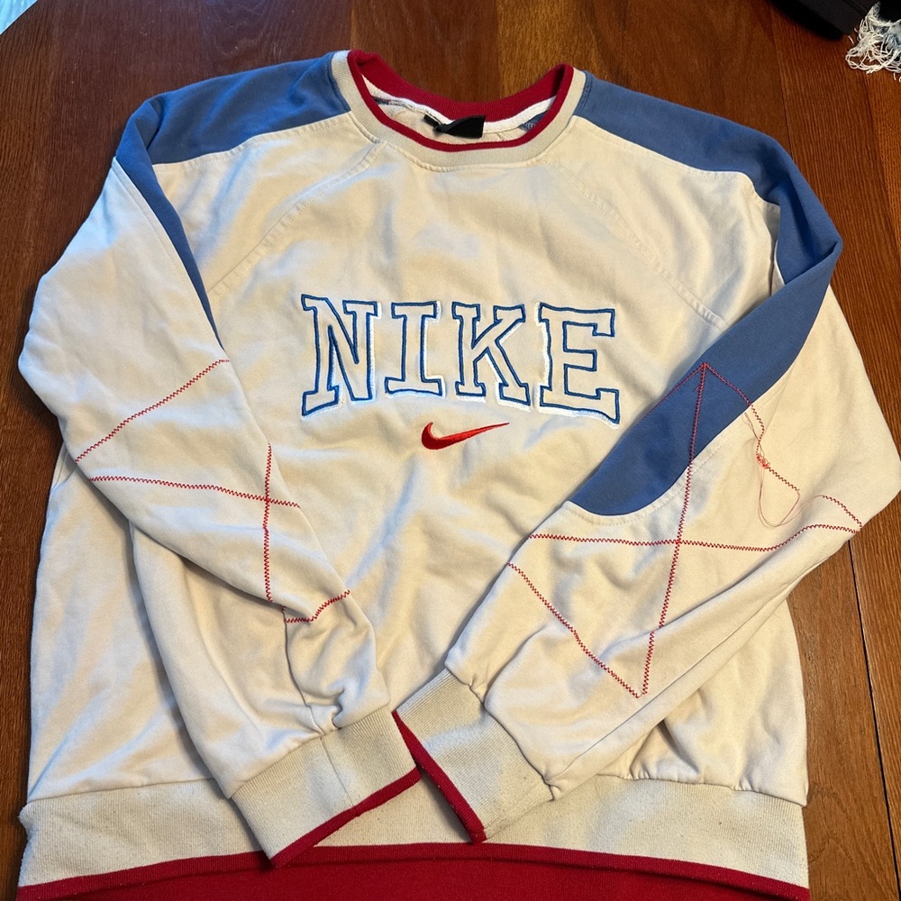 SOLD Vintage nike crewneck